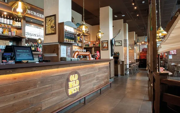 La ristorazione guarda al futuro con Pizzikotto e Old Wild West